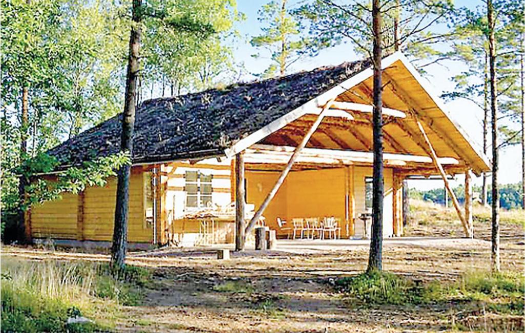 Bangunan di mana terletaknya rumah percutian