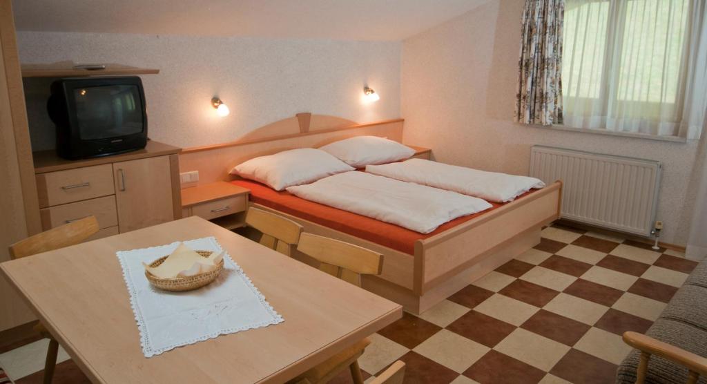 Posteľ alebo postele v izbe v ubytovaní Appartement Schaubensteiner
