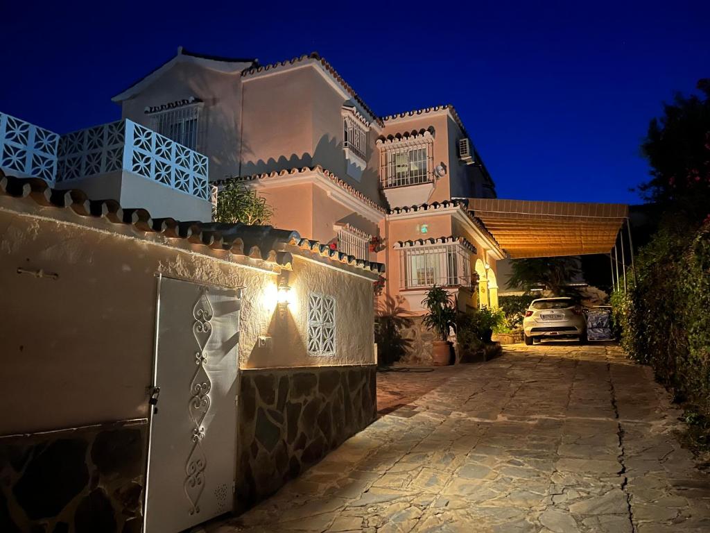 Budova, v ktorej sa vila nachádza