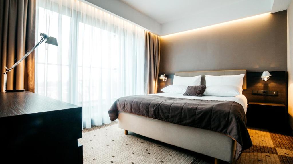 Q Hotel Plus Kraków - Resim 42