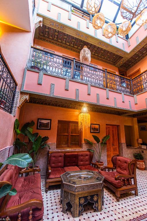 Posezení v ubytování Riad Almonds Marrakech
