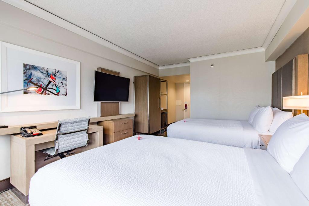 Coast Seattle Downtown Hotel by APA photo
