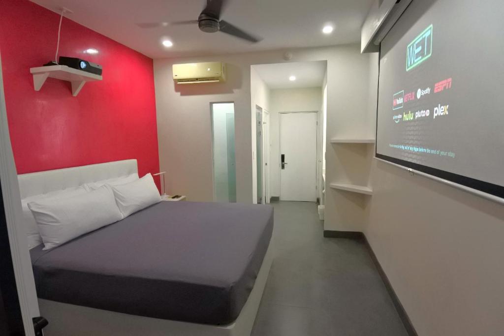 WET hotel - Adults Only photo