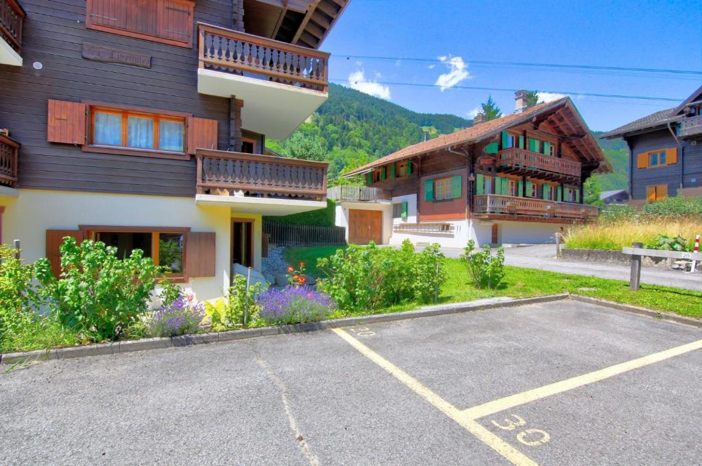 Nespecifikovaný výhled na hory nebo výhled na hory při pohledu z apartmánu