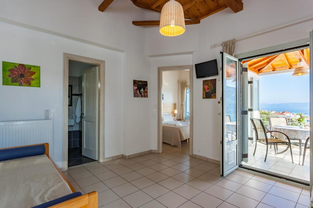 Příroda nedaleko aparthotelu