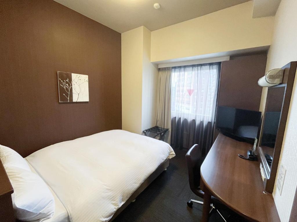 Hotel Route-Inn Fukui Ekimae - Camera Doppia Con Letto Matrimoniale Piccolo - Non Fumatori