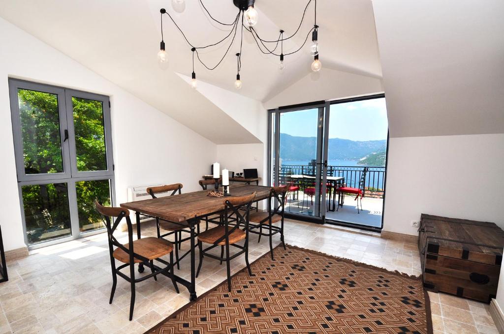 Příroda nedaleko apartmánu
