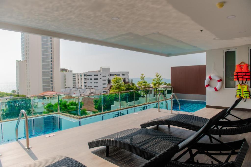 The Rizin Hotel Phratamnak - Resim 19