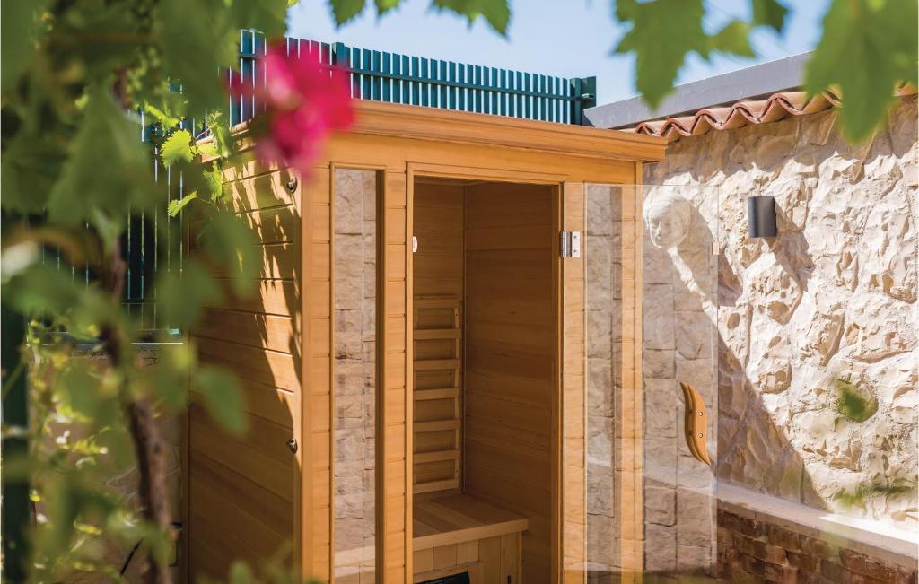 Fotografie z fotogalerie ubytování Amazing Apartment In Sibenik With Sauna v Šibeniku