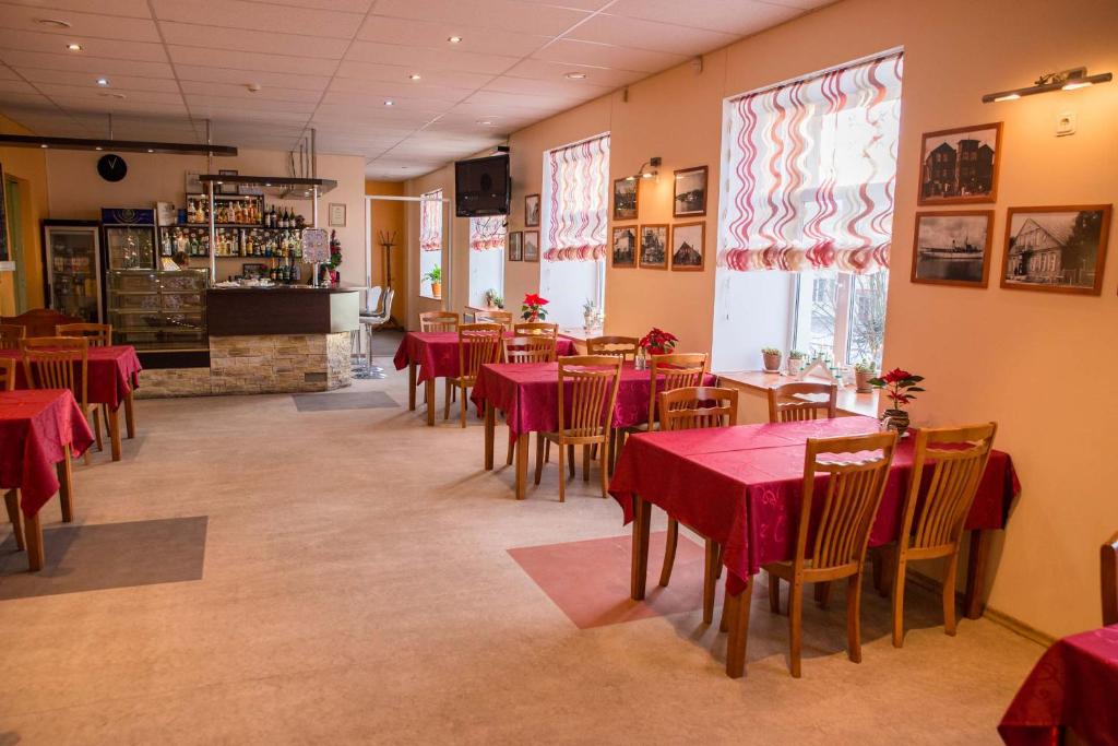 Restaurace v ubytování Ankur Hotell