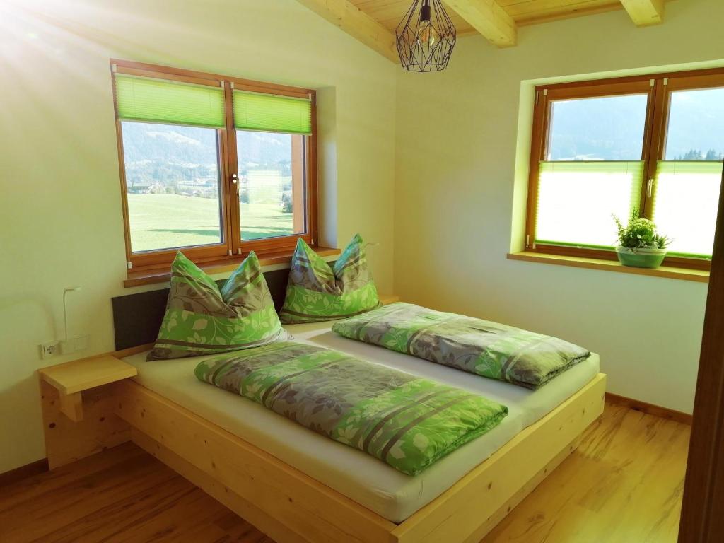Postel nebo postele na pokoji v ubytování Ferienwohnung Lacken