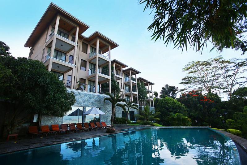 Bazén v ubytování Mount Randholee Resorts & Spa nebo v jeho okolí