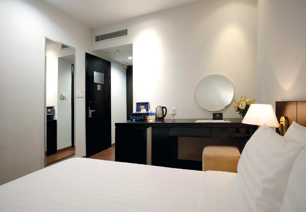 Phòng Deluxe Giường Đôi Không Có Cửa Sổ