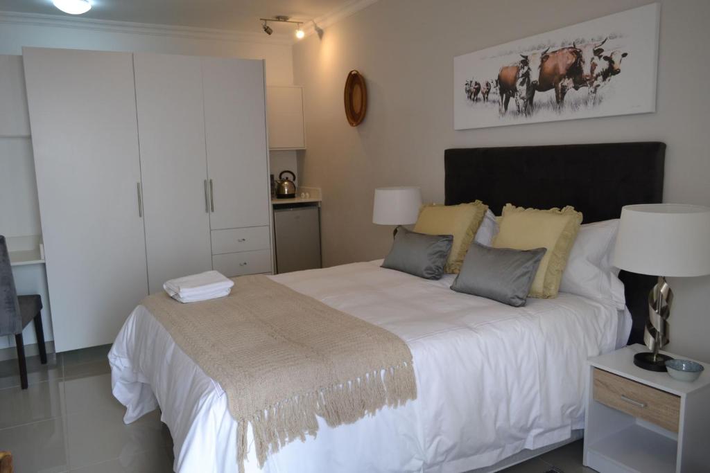 14 Woodmead Suites, Johannesburg (updated prices 2026)