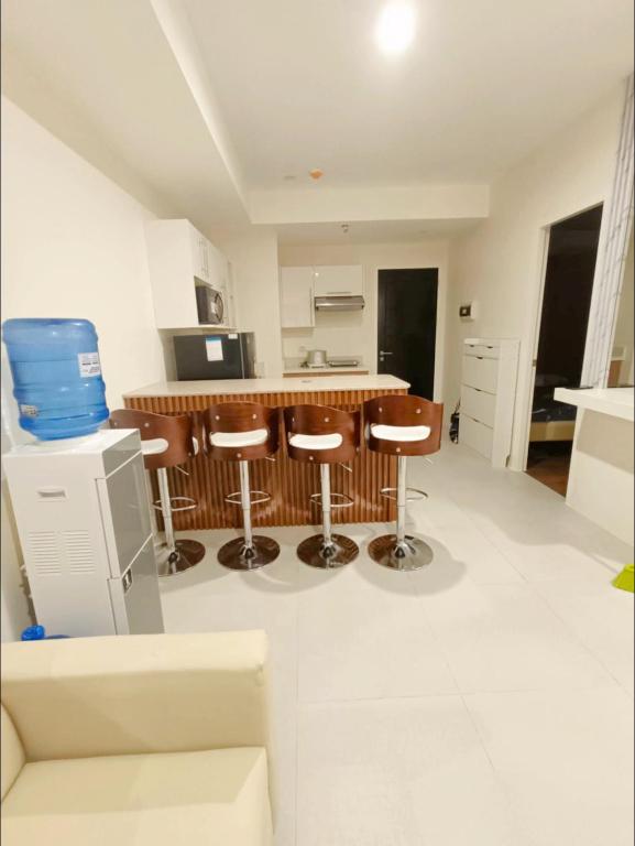 Matina Enclaves Condo near SM Ecoland - Apartment With View And Balcony