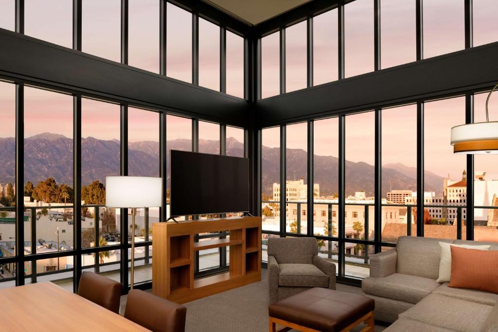 Hyatt Place Pasadena photo