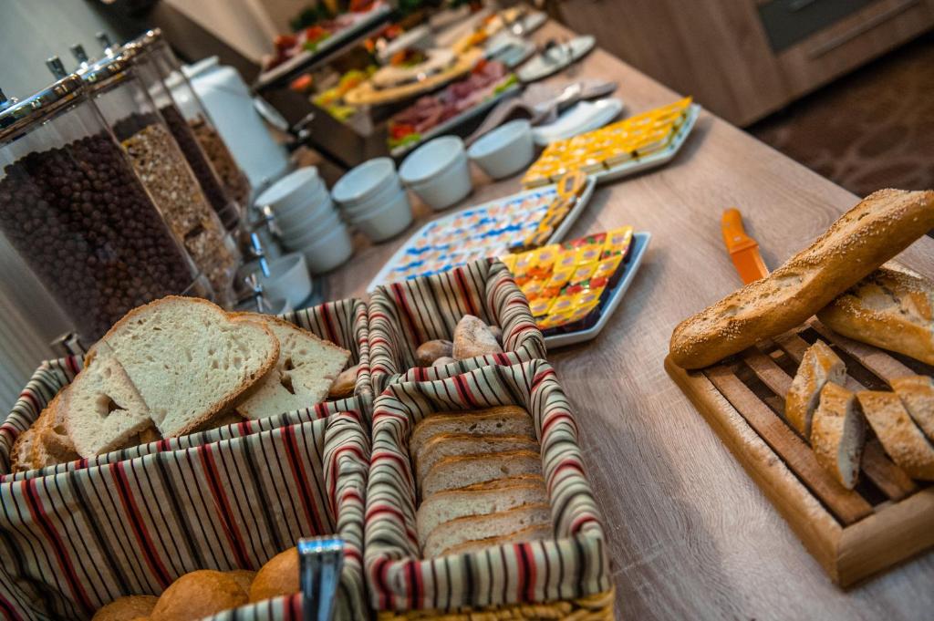 Hotel Parc Sibiu - Resim 43