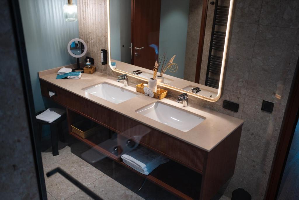 Koupelna v ubytování SEEGLÜCK Hotel Forelle Superior