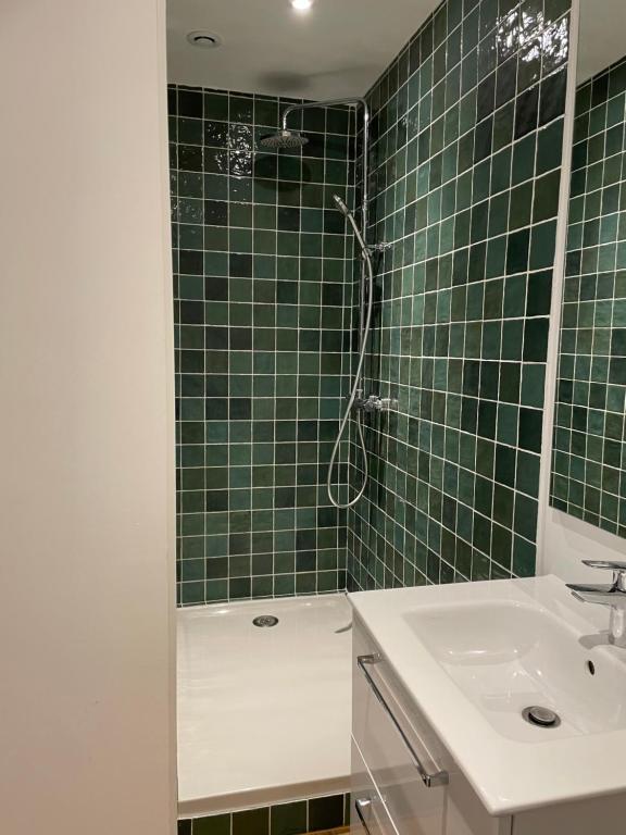 Hébergement Ornano Bordeaux - Resim 19