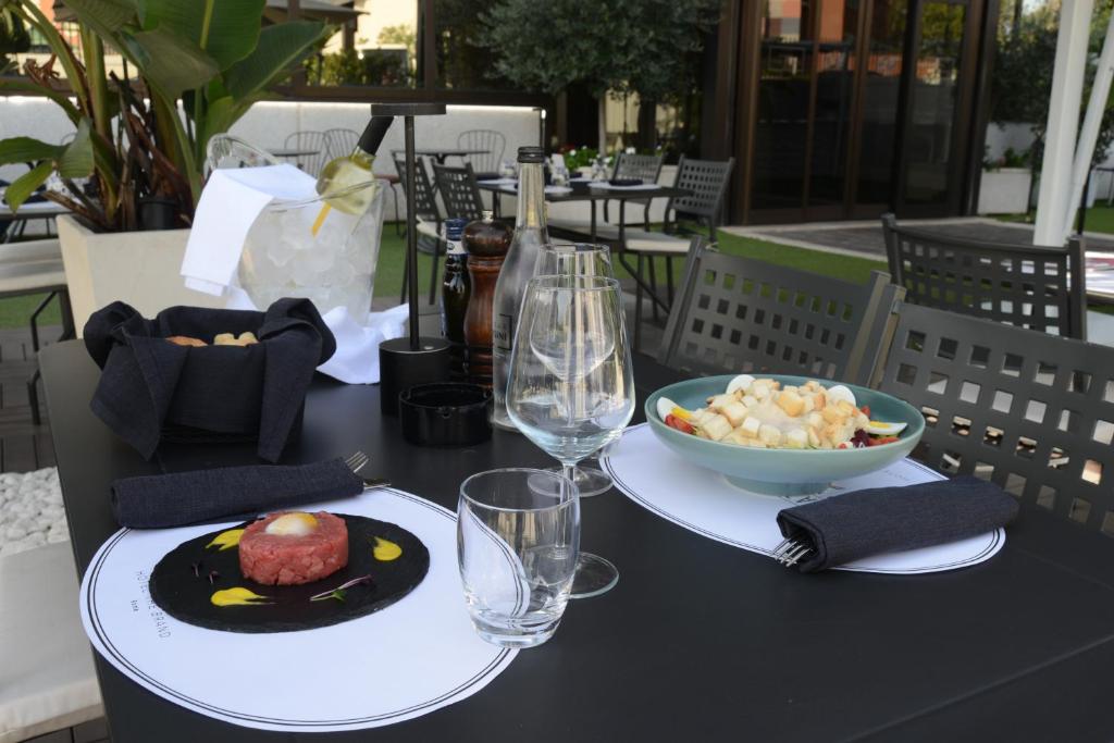 Hotel The Brand - Resim 37