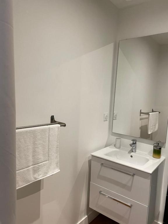 Hébergement Ornano Bordeaux - Resim 43