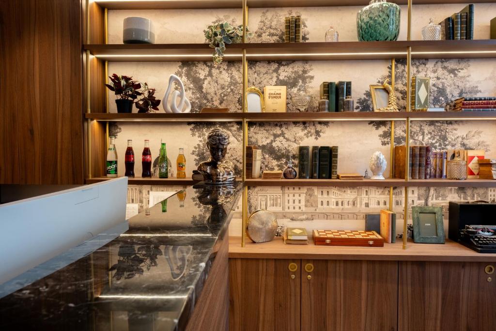 Kyriad Paris 10 - Canal Saint Martin - République - Resim 13