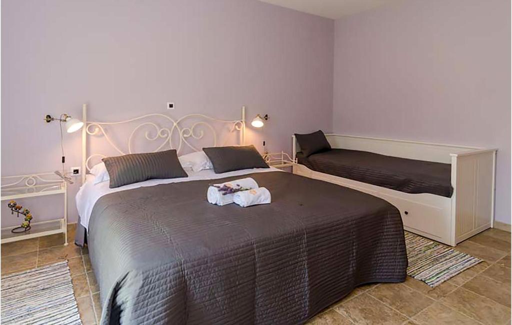 Fotografie z fotogalerie ubytování Cozy Home In Prkos With Wifi v destinaci Prkos