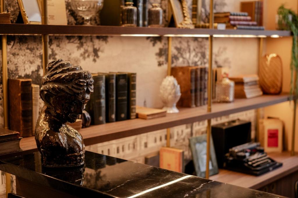 Kyriad Paris 10 - Canal Saint Martin - République - Resim 17