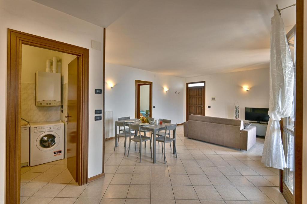 Le Coste Lake View 1 & 2