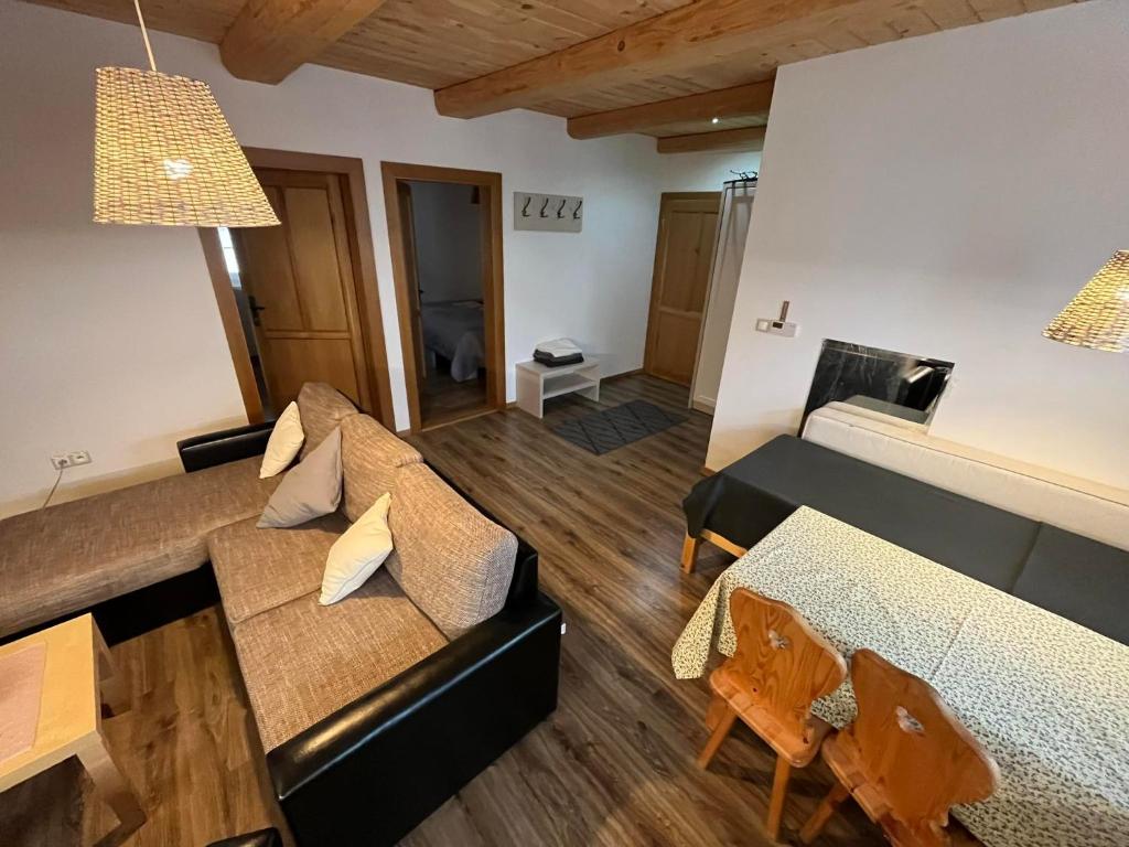 Postel nebo postele na pokoji v ubytování Penzión Skorušina