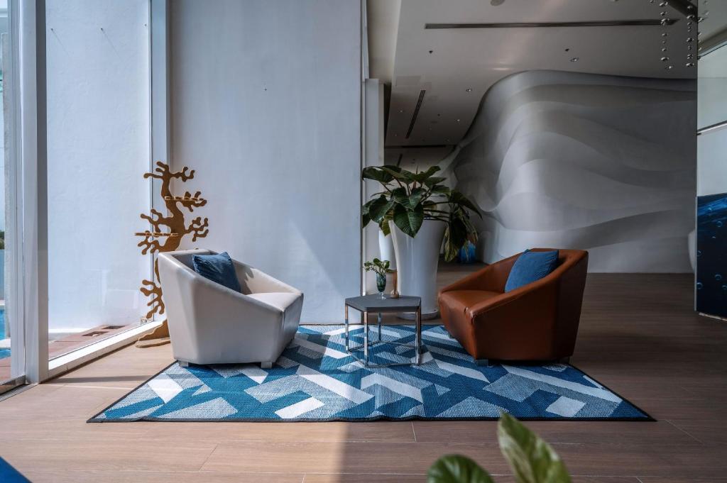 Hotel Baraquda Heeton Pattaya by Compass Hospitality - Resim 30