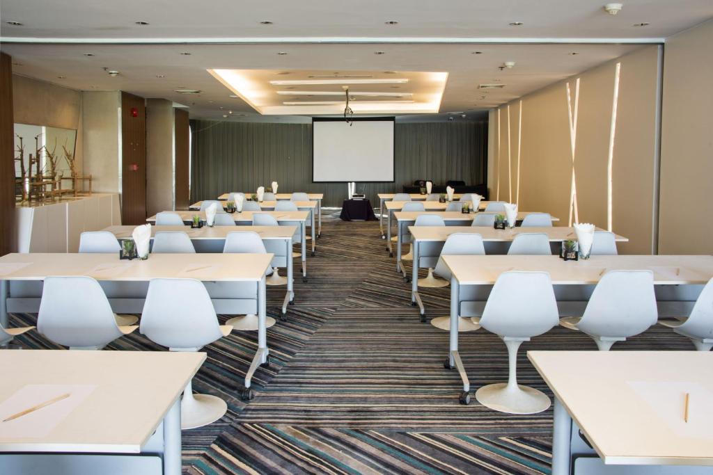Hotel Baraquda Heeton Pattaya by Compass Hospitality - Resim 45