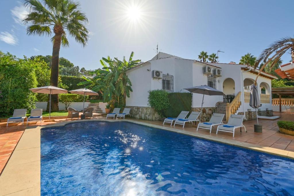 Casa Ceba by Aguilarent
