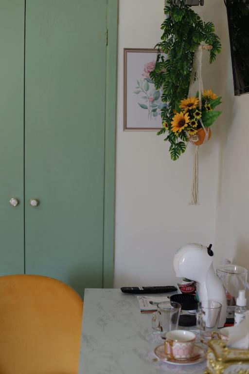 The Evergreen Hotel - Dreibettzimmer Mit Bad