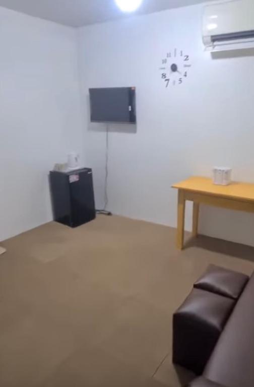 TV a/nebo společenská místnost v ubytování Js Guest House