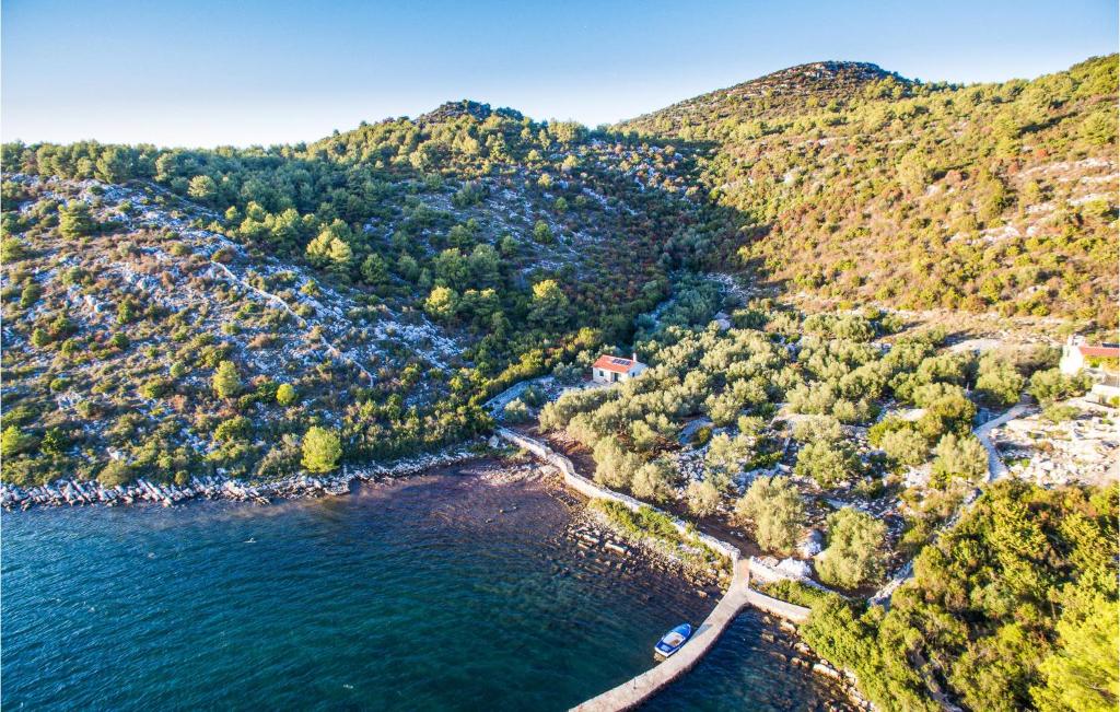 Φυσικό τοπίο κοντά σε αυτή η παραθεριστική κατοικία