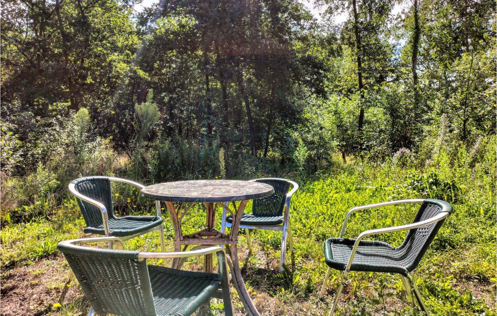 Zahrada ubytování Pet Friendly Home In As With Wifi