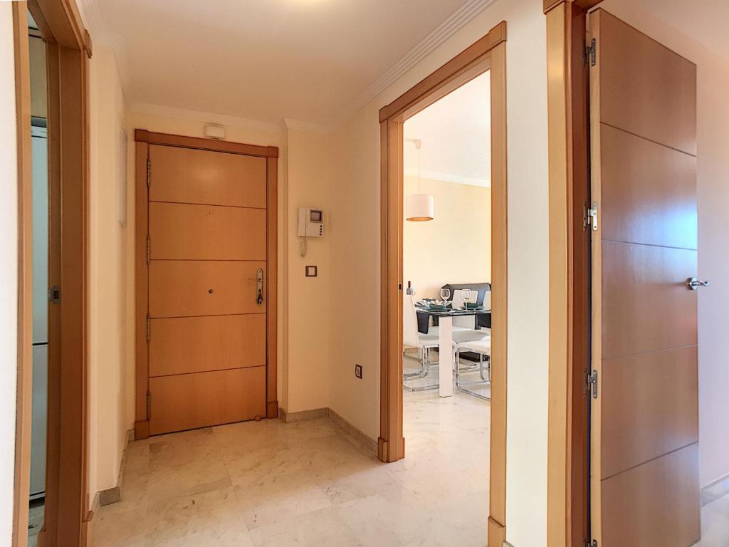 Kúpeľňa v ubytovaní 2239-Lovely 2 bedrooms with pool and paddle court