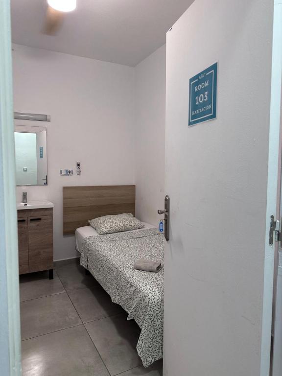 Cisne By Nest Hostel - Single Room