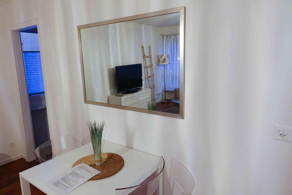 TV a/nebo společenská místnost v ubytování Cozy nest direkt bei Basel