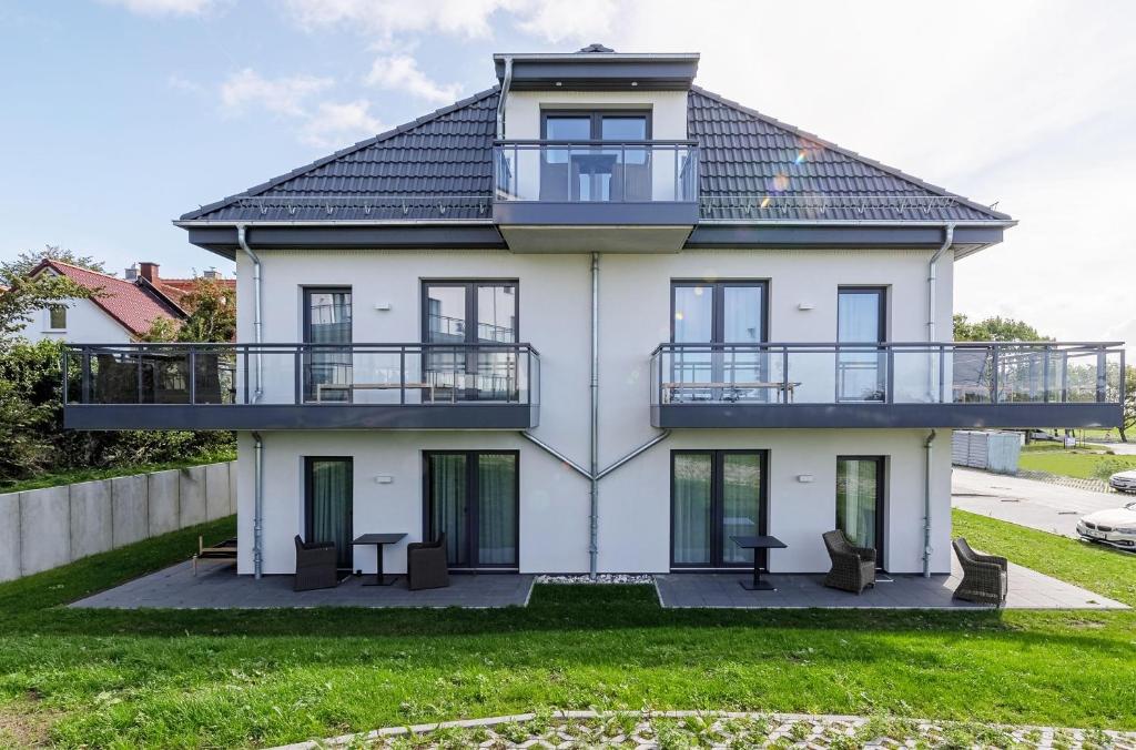 Meerduft mit Eckterrasse - Housity