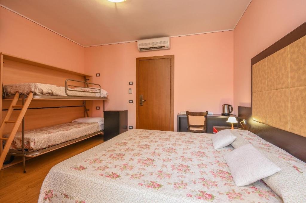 Camere America B&B - 9