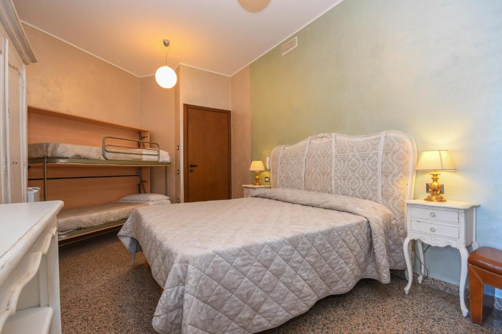 Camere America B&B - 13