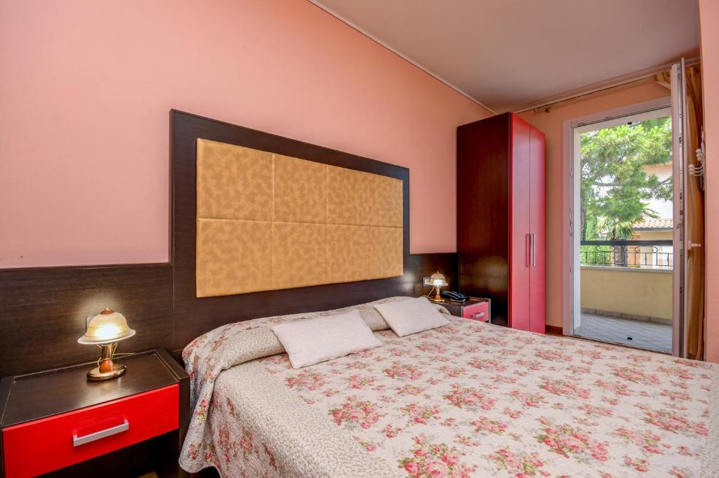 Camere America B&B - 10