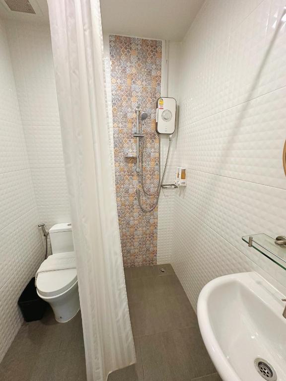CozyHouse near MRT QSCC Convention Center 4BR 10ppl - Casa De Cuatro Dormitorios