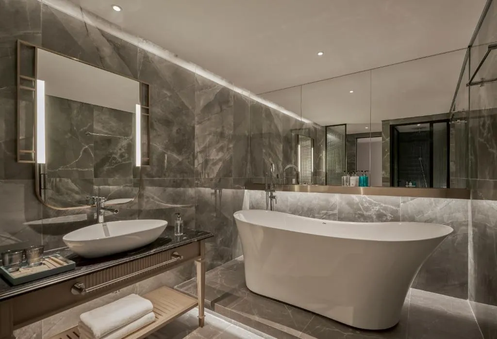 The Owner's Suite