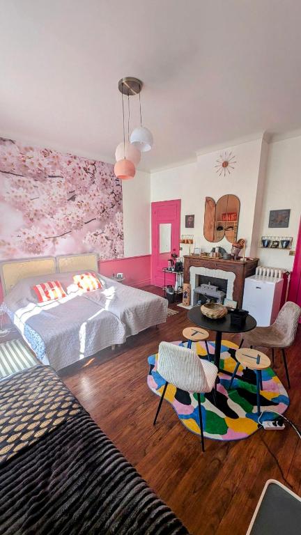 L Entre Deux chambres d hôtes - Chambre Familiale Avec Salle De Bain Privée