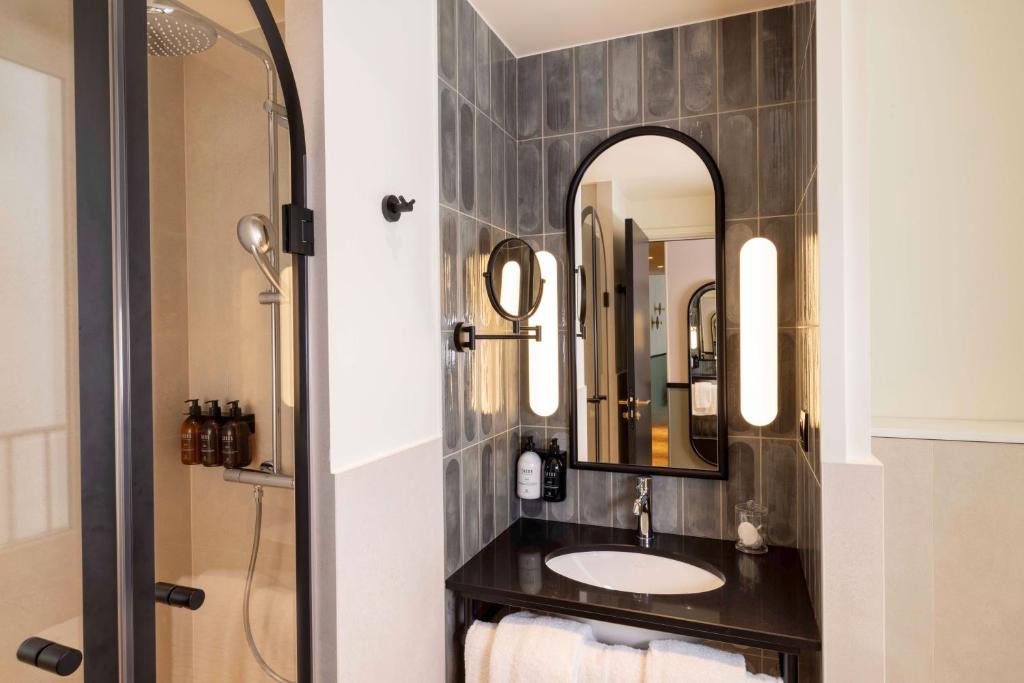 Hotel Grand Coeur Latin - 7