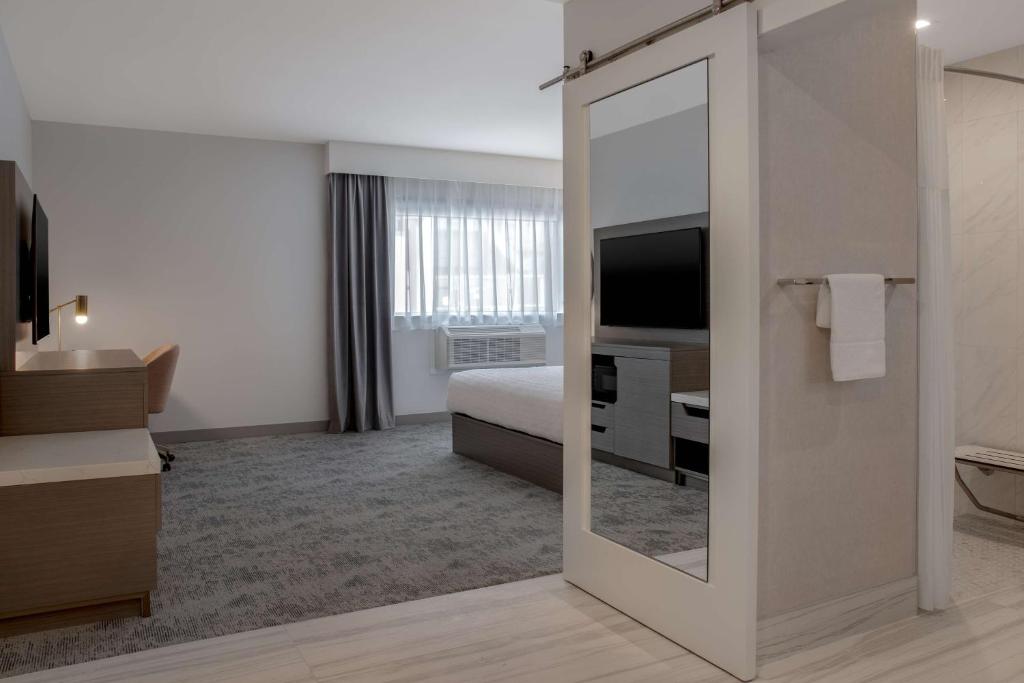 Hampton Inn By Hilton Winnipeg Downtown - Resim 17