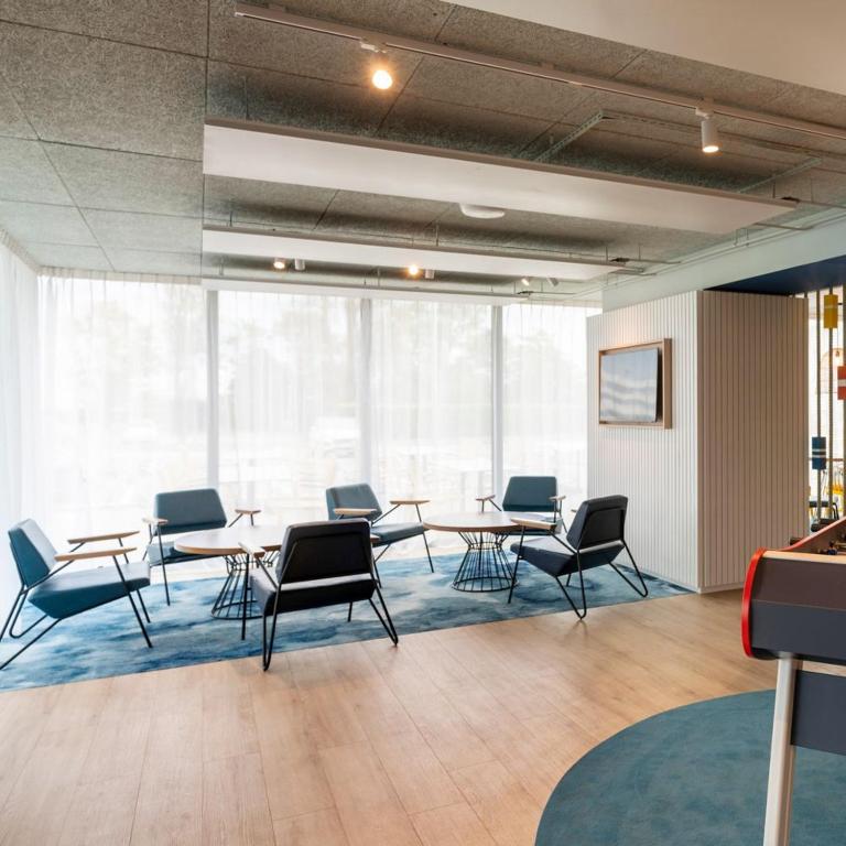 Posezení v ubytování ibis Styles Morlaix